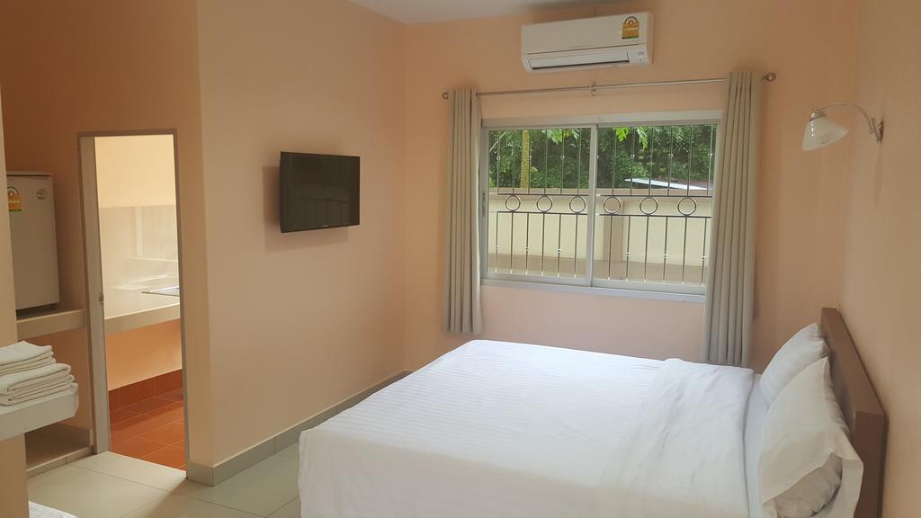 Jirasin Hotel & Apartment Ranong Luaran gambar